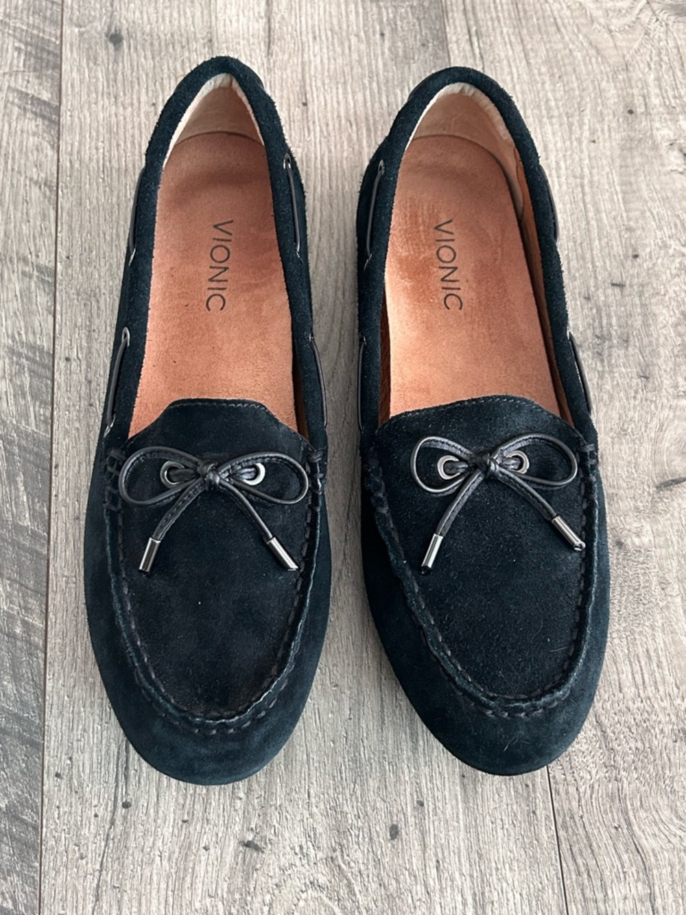 Vionic Virginia Black Suede Drivers Loafer Moccasin Size 9.5 - Picture 2 of 8